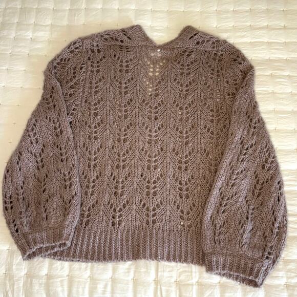 Wish List Chunky Knit Pointelle Cardigan Sweater Women's S/M | Lavender | EUC - Picture 2 of 9